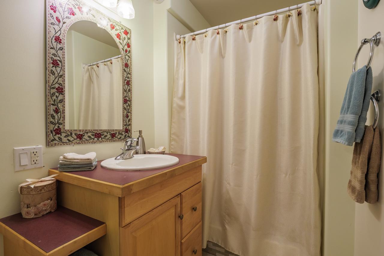 Denali Primrose Bed & Breakfast ฮีลี ภายนอก รูปภาพ