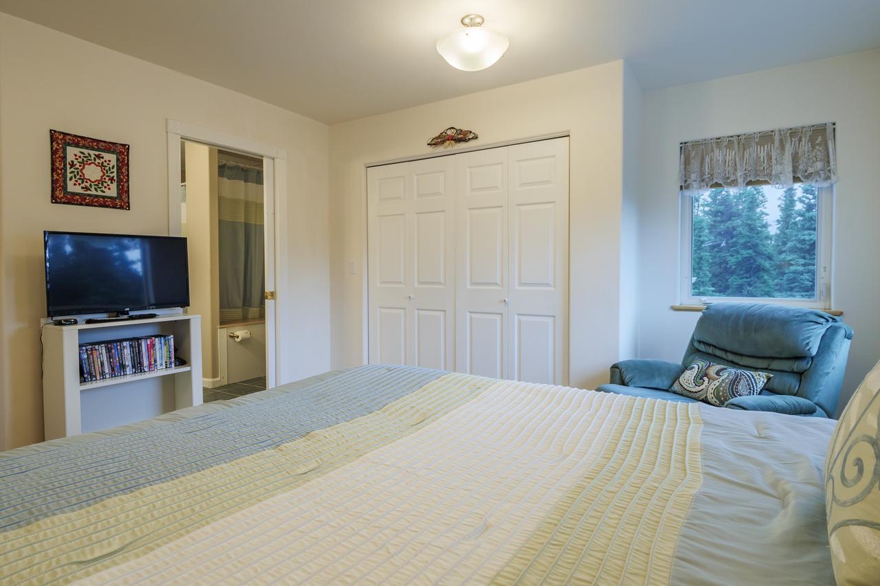 Denali Primrose Bed & Breakfast ฮีลี ภายนอก รูปภาพ